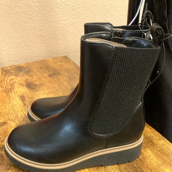 Art Class Kids' Laurel Chelsea Boots Black Size 13 new - Picture 3 of 7